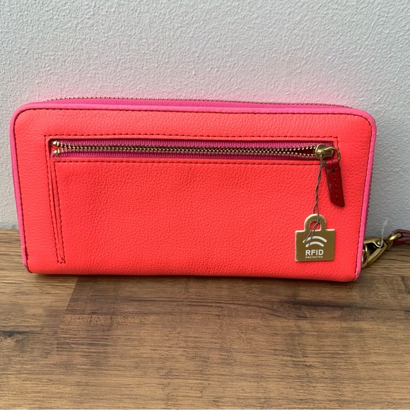 Fossil Emma Google Eye Clutch Leather Hot Pink Zip Wristlet Bag Wallet - Picture 4 of 8
